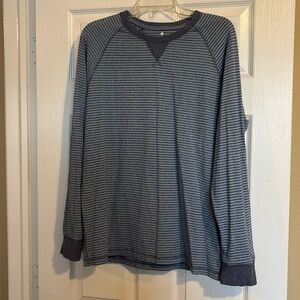 Paradise Collection men’s blue striped long sleeve t-shirt size medium